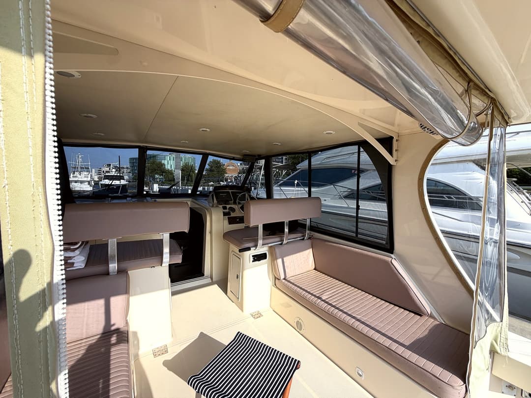 Interior cabin seating aboard Geronimo